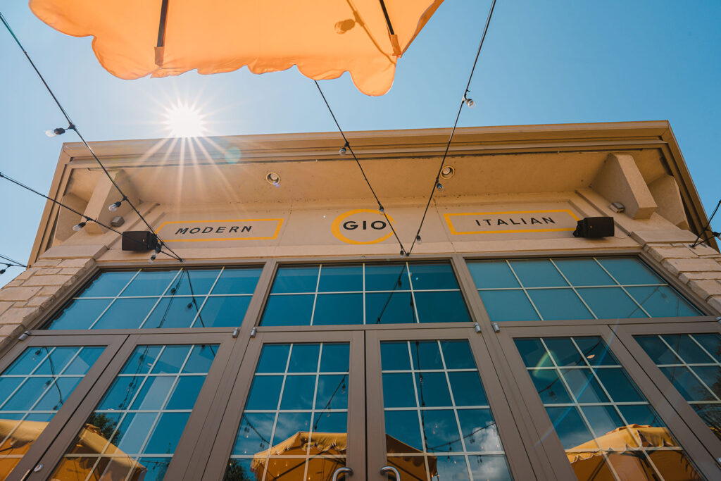 Italian Restaurant Chesterfield MO - GIO Modern + Italian Restaurant