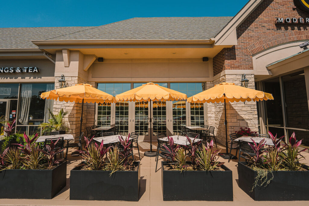 Italian Restaurant Chesterfield MO - GIO Modern + Italian Restaurant