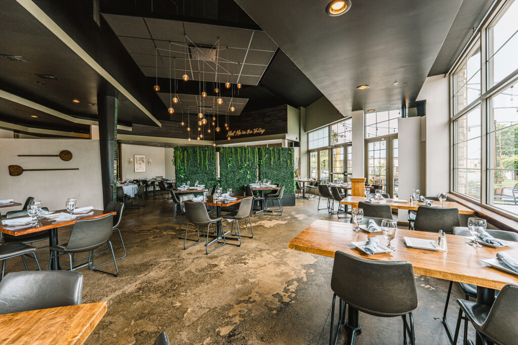 Italian Restaurant Chesterfield MO - GIO Modern + Italian Restaurant